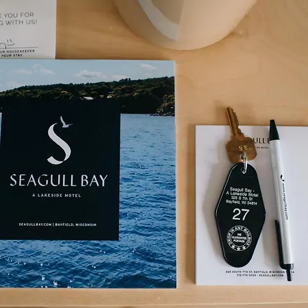 Seagull Bay Motel Bayfield Room photo