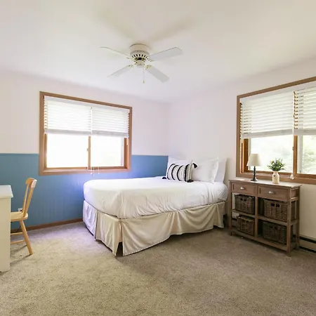 Seagull Bay Motel Bayfield Room photo