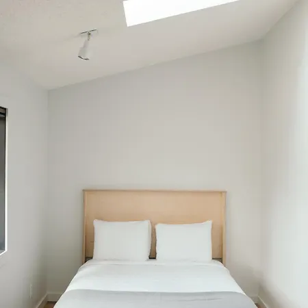 Seagull Bay Motel Bayfield Room photo