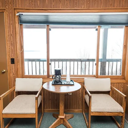 Seagull Bay Motel Bayfield Room photo
