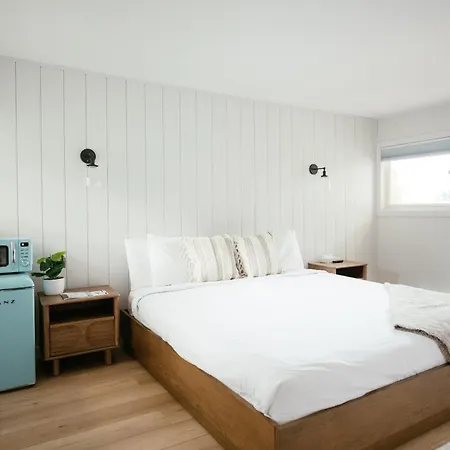 Seagull Bay Motel Bayfield Room photo