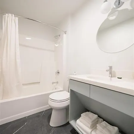 Seagull Bay Motel Bayfield Room photo